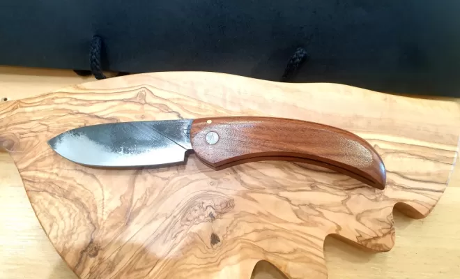 Fabrication de couteaux, Porto-Vecchio, L'artisanat by CM